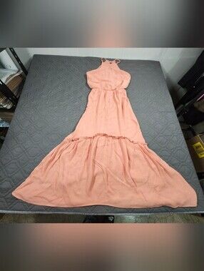 All in Favor Halter Maxi Dress in peach/coral elasticized waist Size S